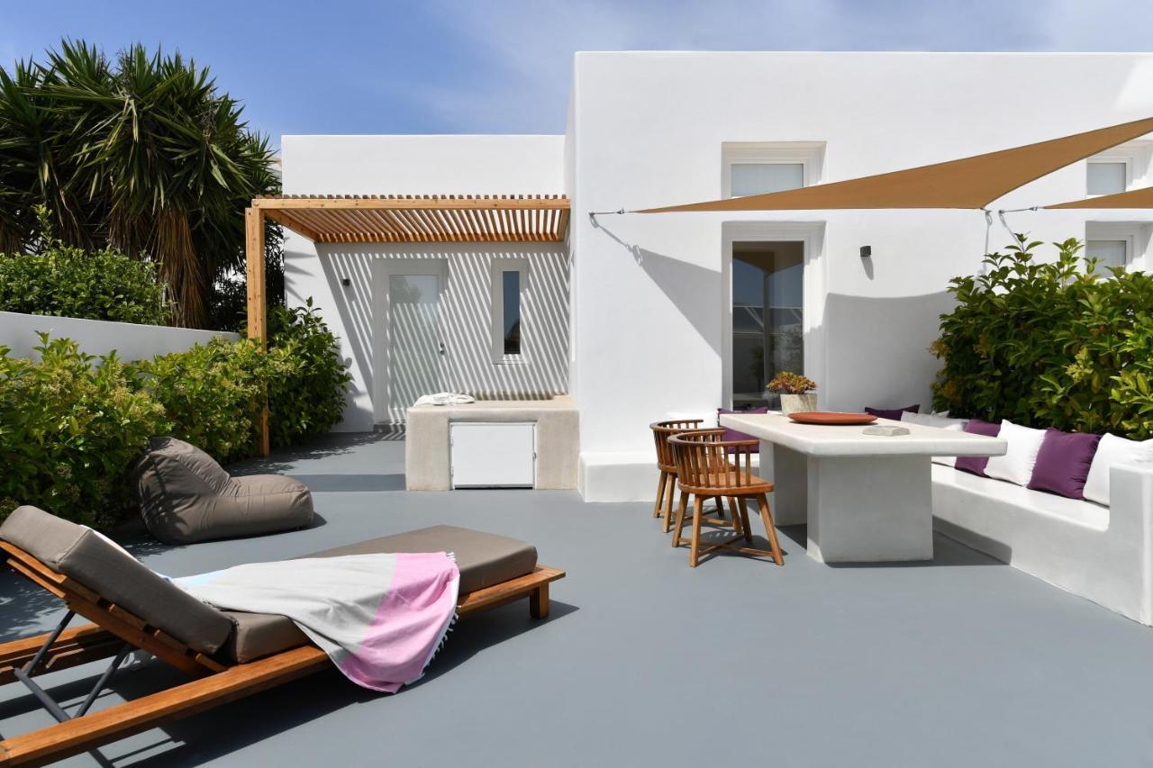 Thiro Santorini Villa Fira  Exterior photo